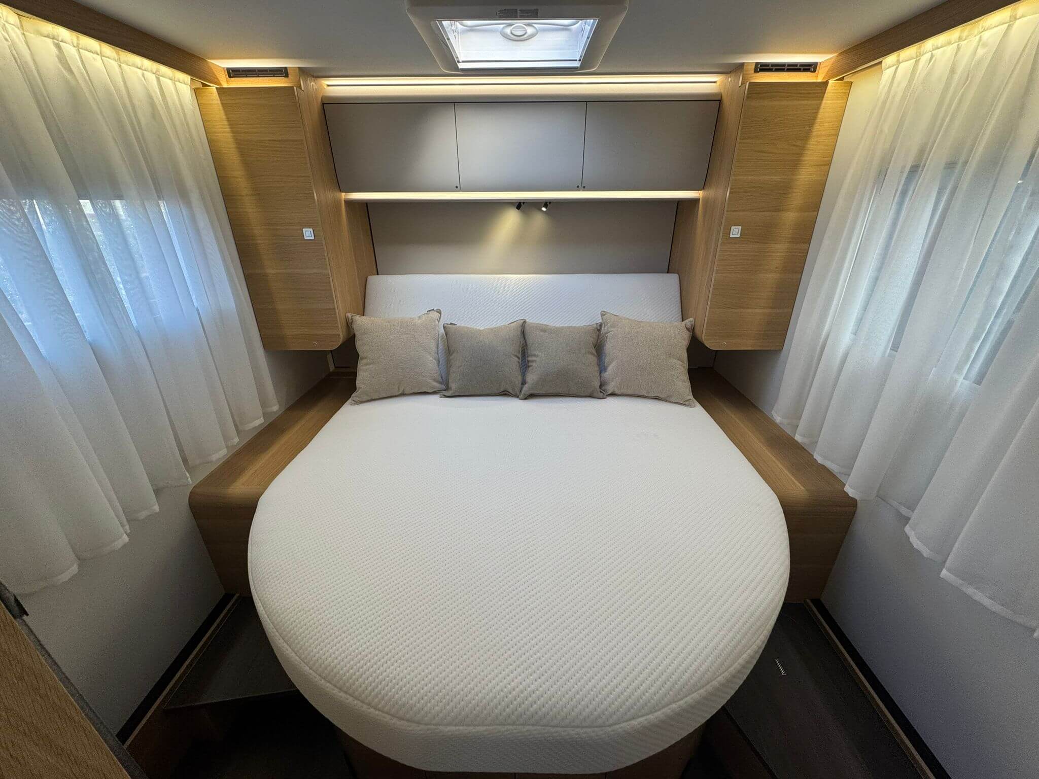 Adria Matrix Axess 650 DC (14)