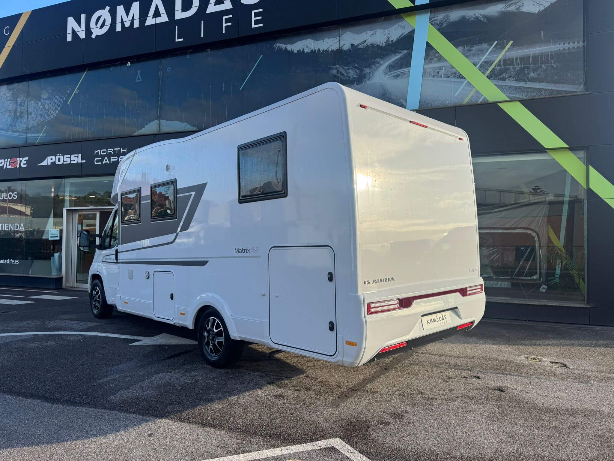 Adria Matrix Axess 650 DC (6)