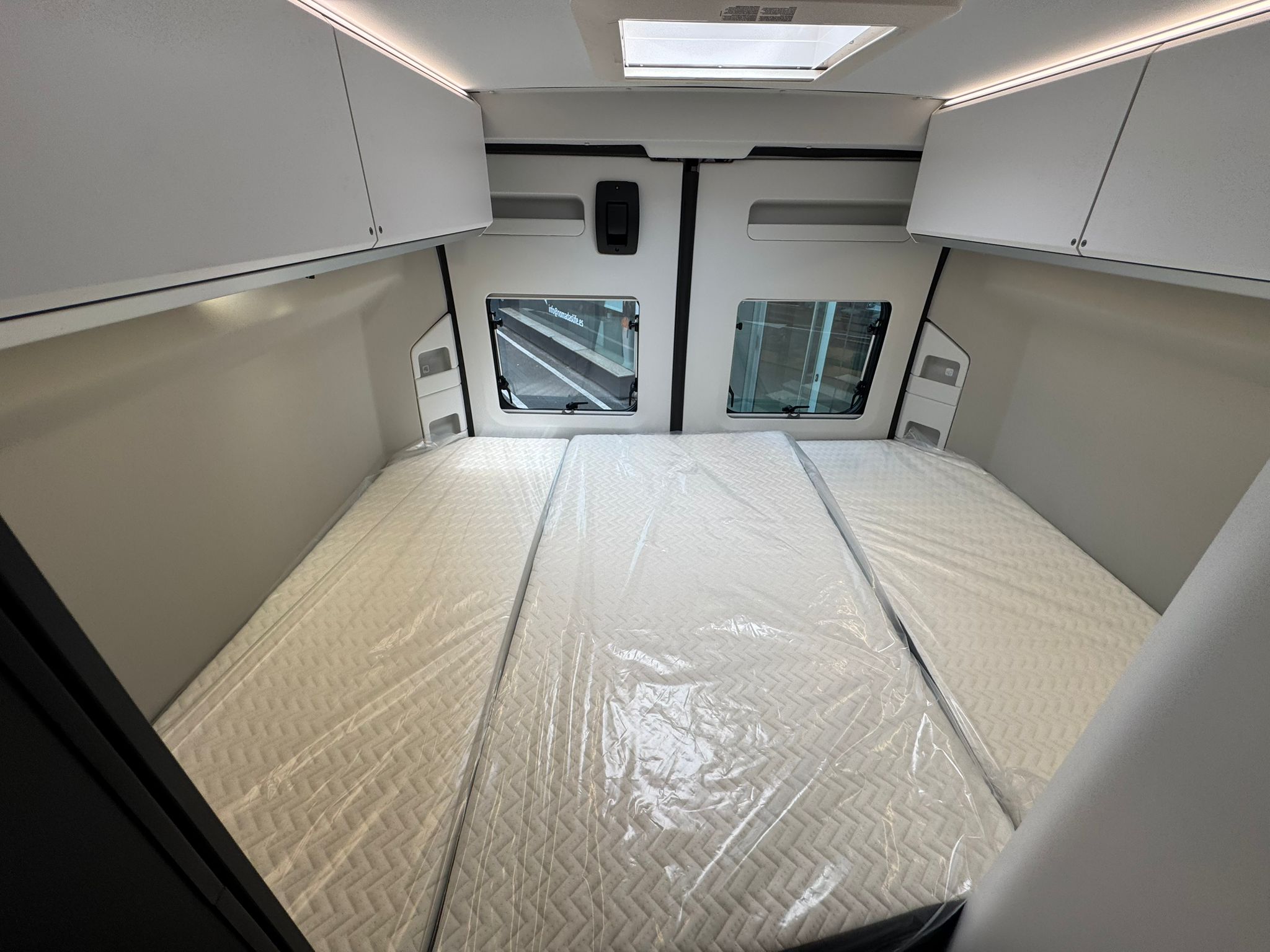 Adria Twin Sport 600 SPB (6)