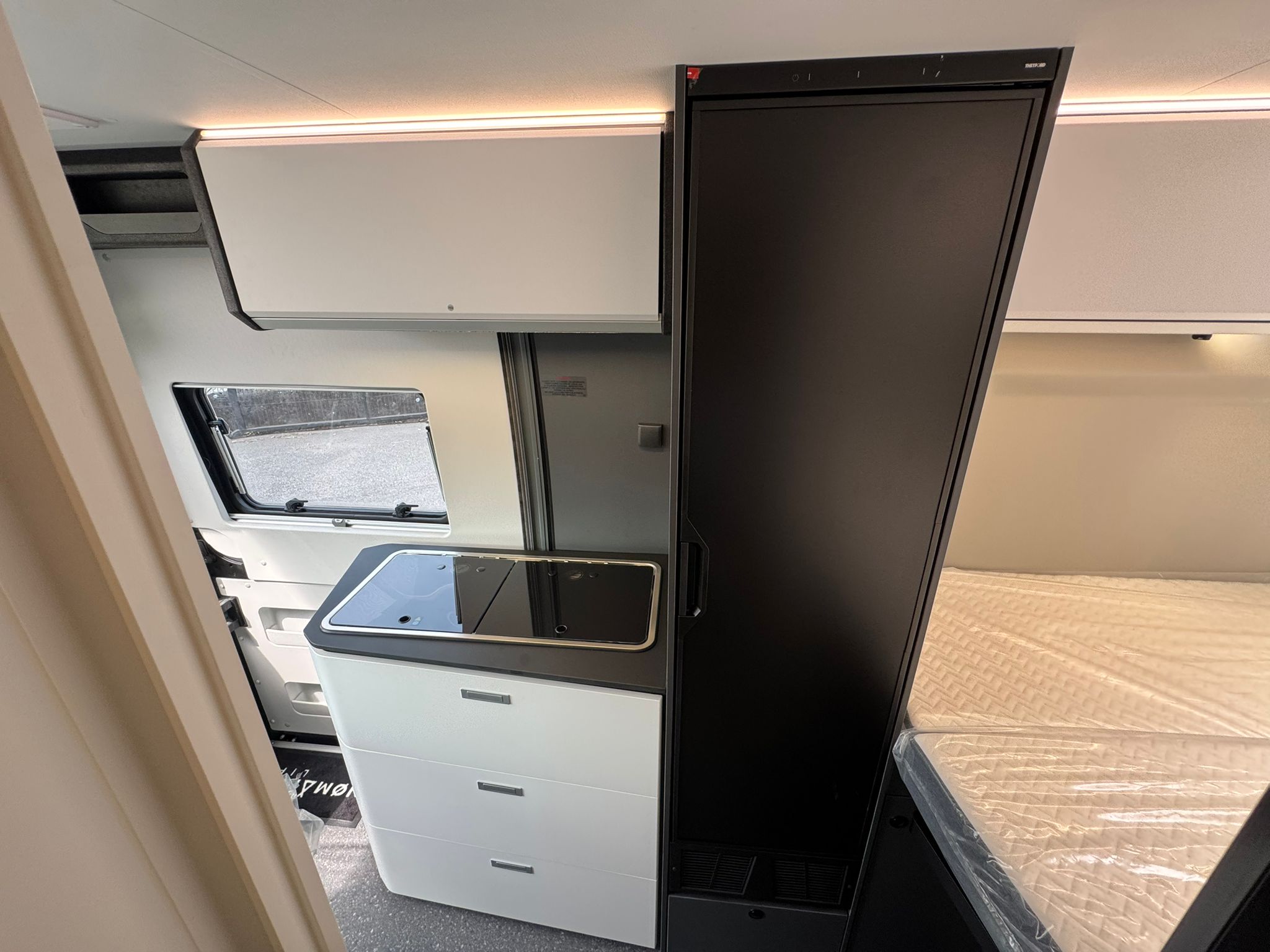 Adria Twin Sport 600 SPB (9)