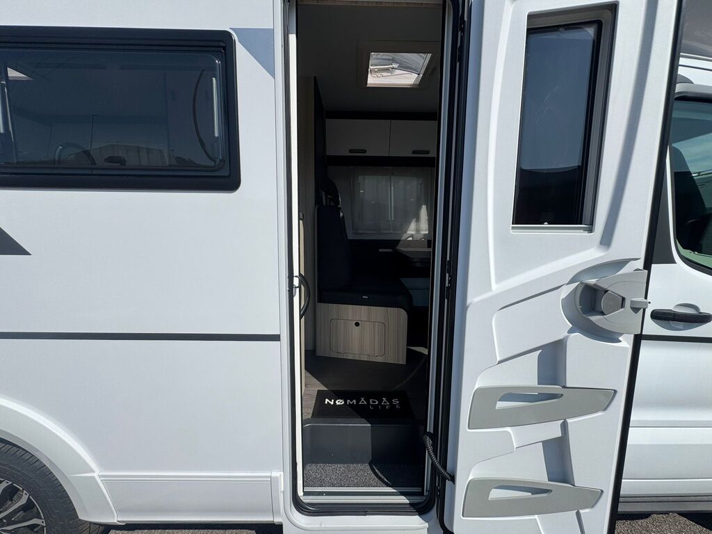 Sun Living C65 SL Ford Nomadas Life (12)