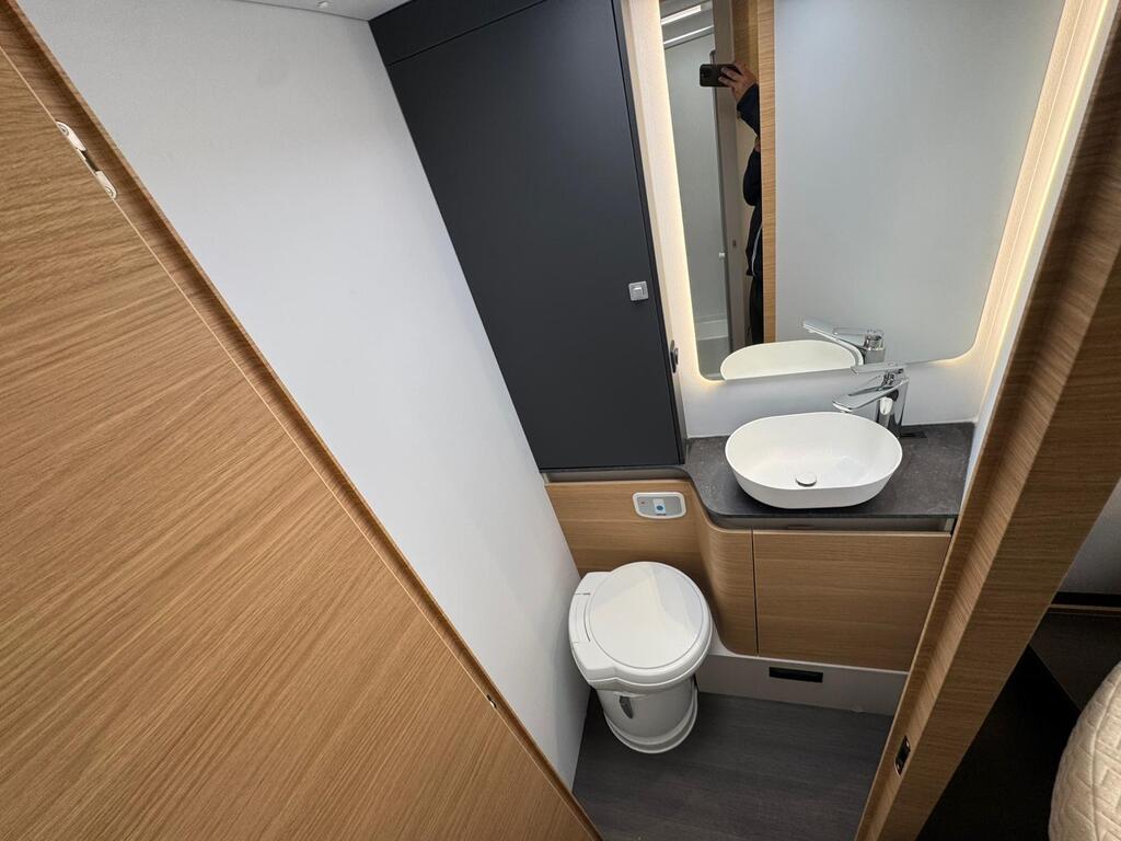 Adria Matrix 650 DC 60 Aniversario (11)