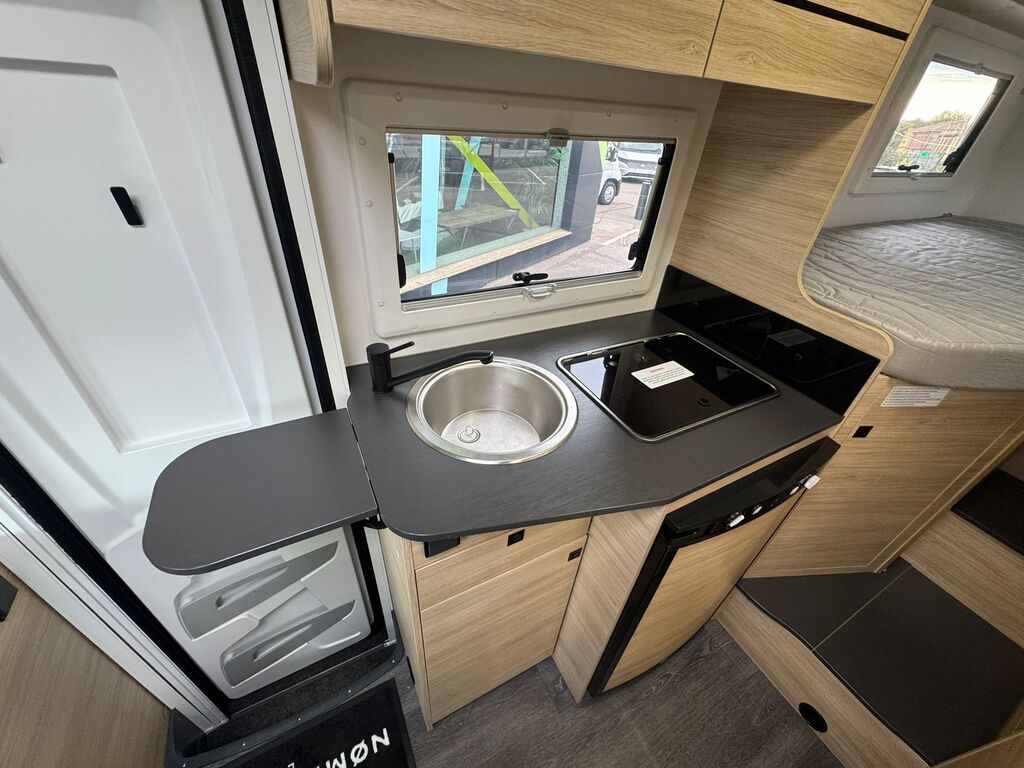 Challenger S217 Start Edition Ocasión (13)