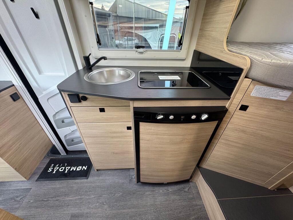 Challenger S217 Start Edition Ocasión (15)