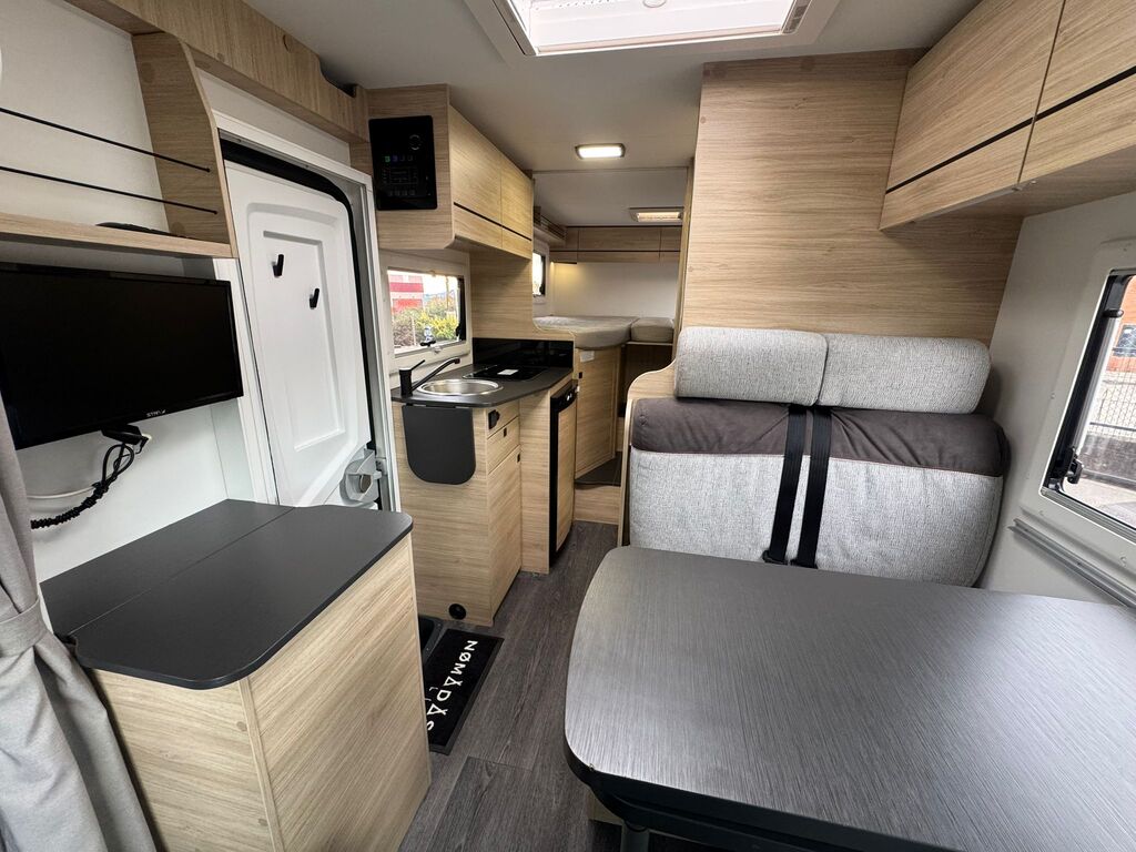 Challenger S217 Start Edition Ocasión (4)