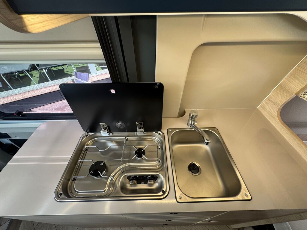 WhatsApp Image 2025-09-25 at 10.19.05 (4)