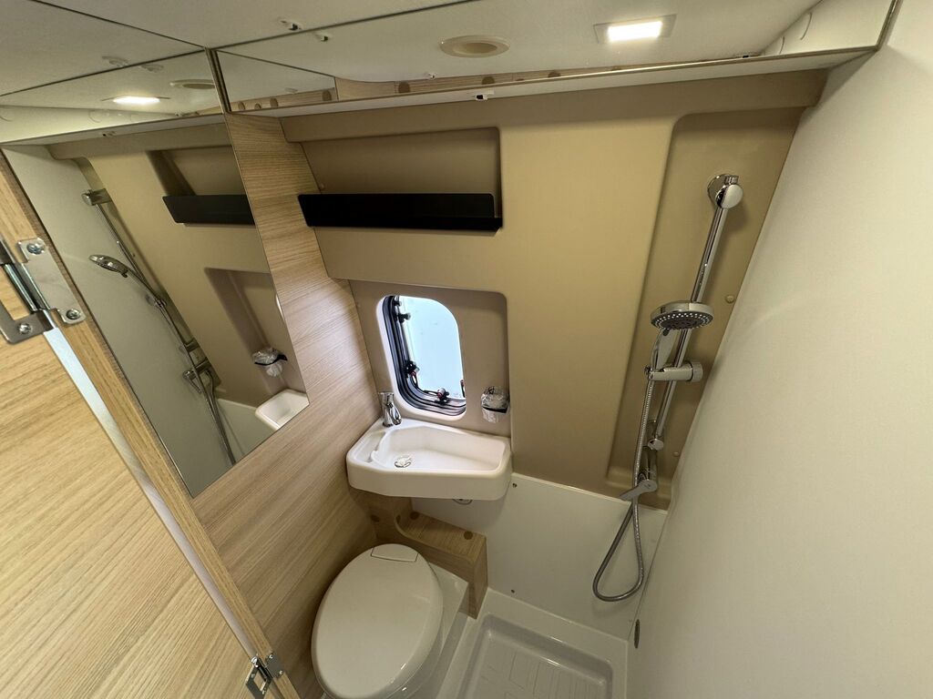 WhatsApp Image 2025-09-25 at 10.19.05 (5)