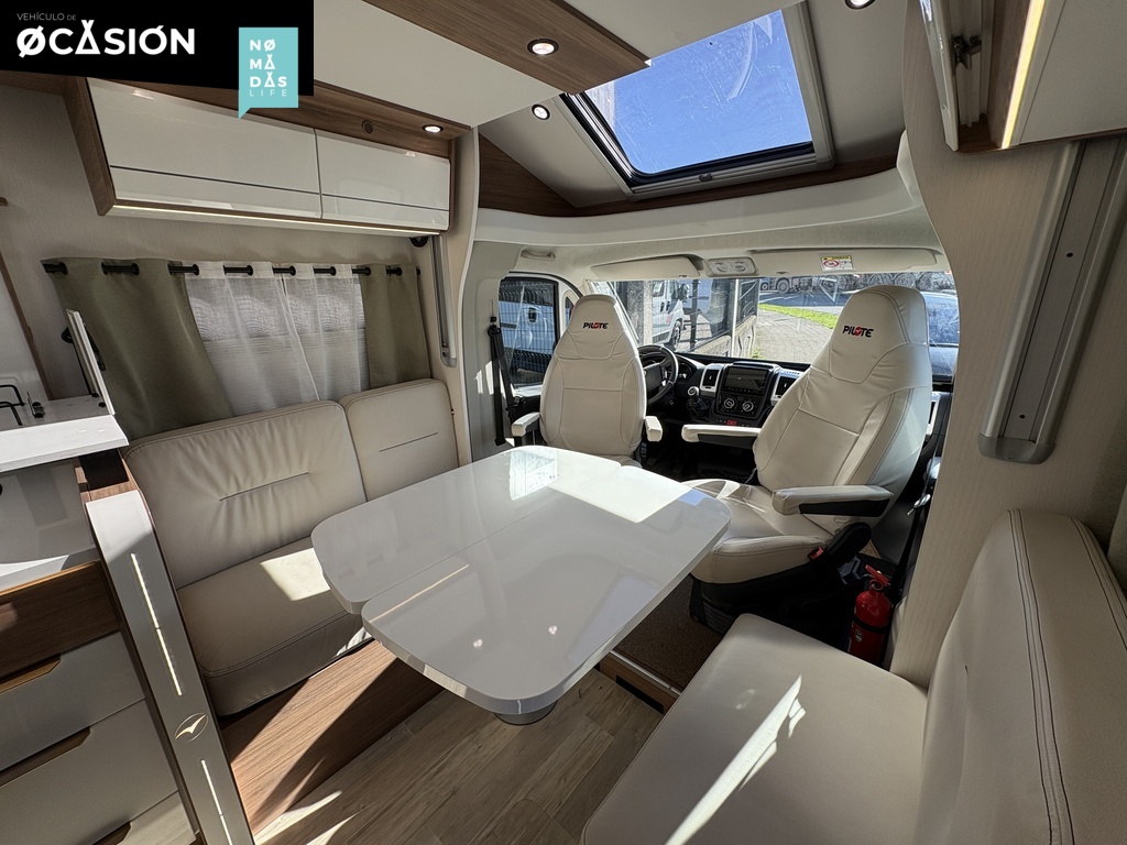 Pilote 746 FC Exclusive Edition de ocasion (1)