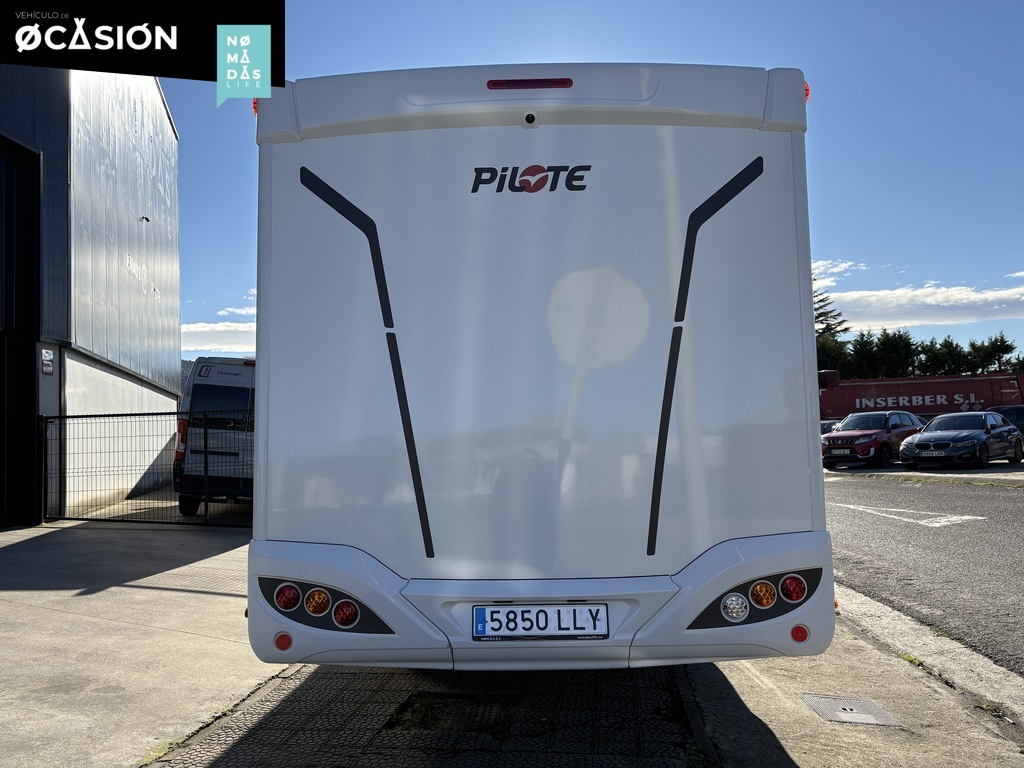 Pilote 746 FC Exclusive Edition de ocasion (22)