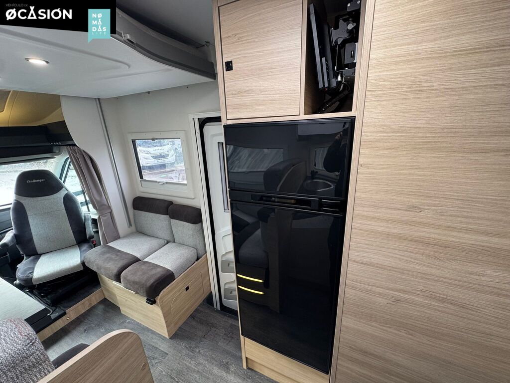 Challenger 396 Start Edition de ocasión (17)