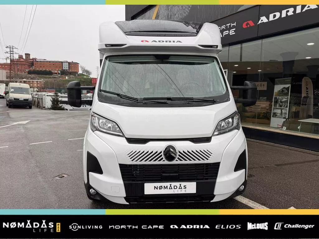 Adria Matrix 670 SC 10 (1)