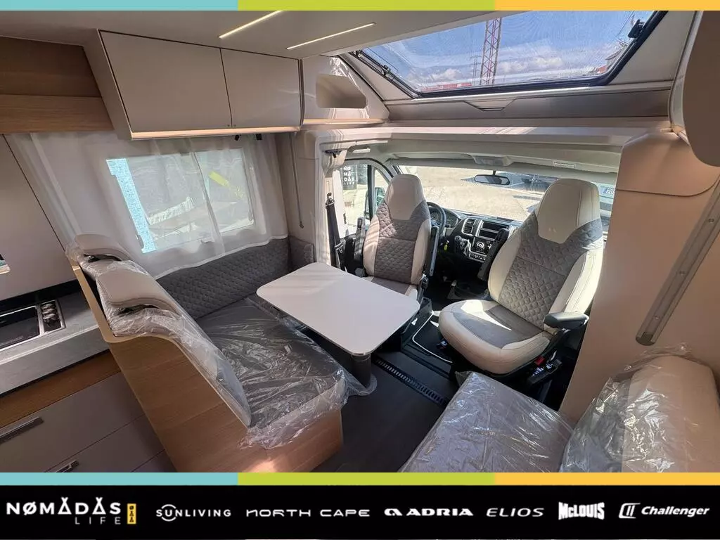 Adria Matrix 670 SC 12 (1)