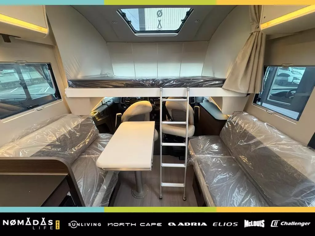 Adria Sonic Supreme 700 DL 24 (17)
