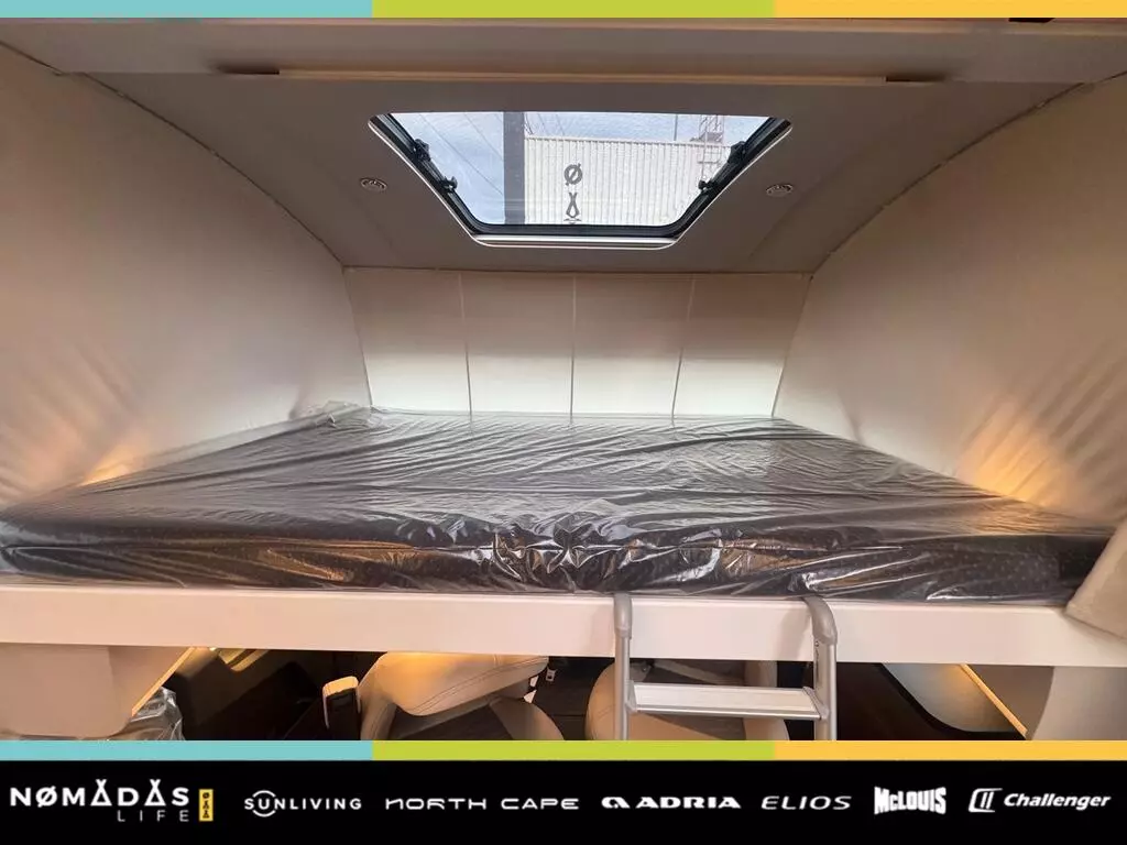 Adria Sonic Supreme 700 DL 24 (18)