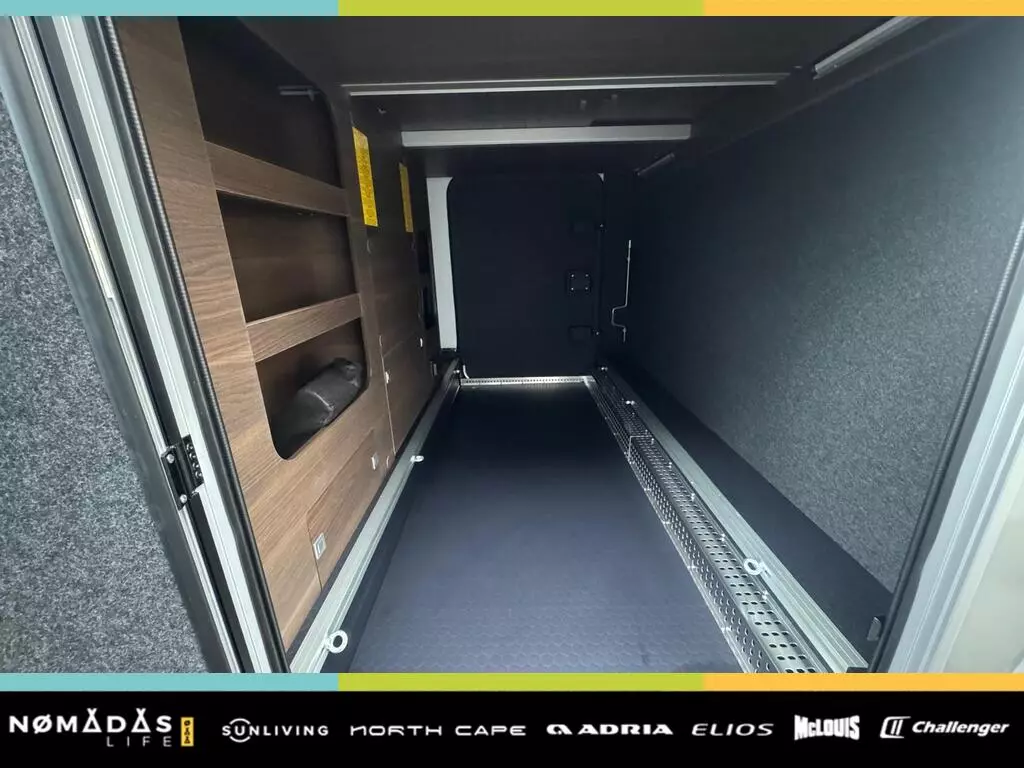 Adria Sonic Supreme 700 DL 24 (20)