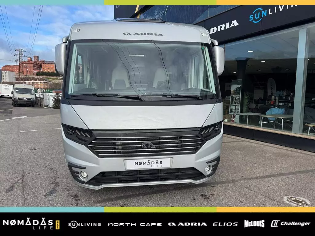 Adria Sonic Supreme 700 DL 24 (3)