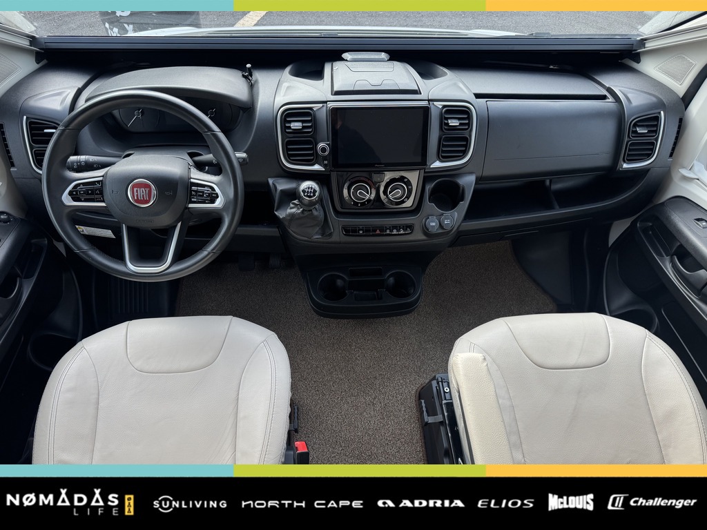 Pilote 746 GJ Exclusive Edition 803